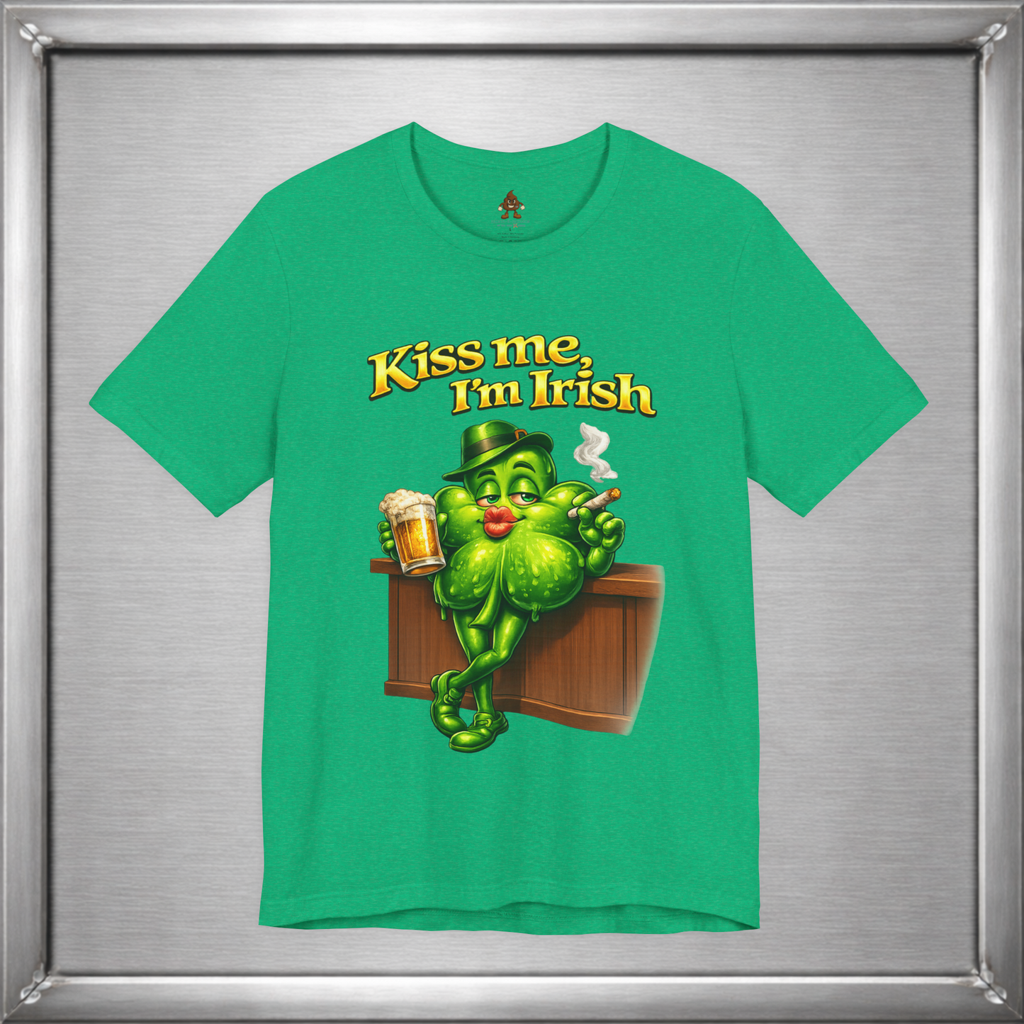 Kiss Me, I’m Irish – Shamrock Bar Humor Graphic T-Shirt
